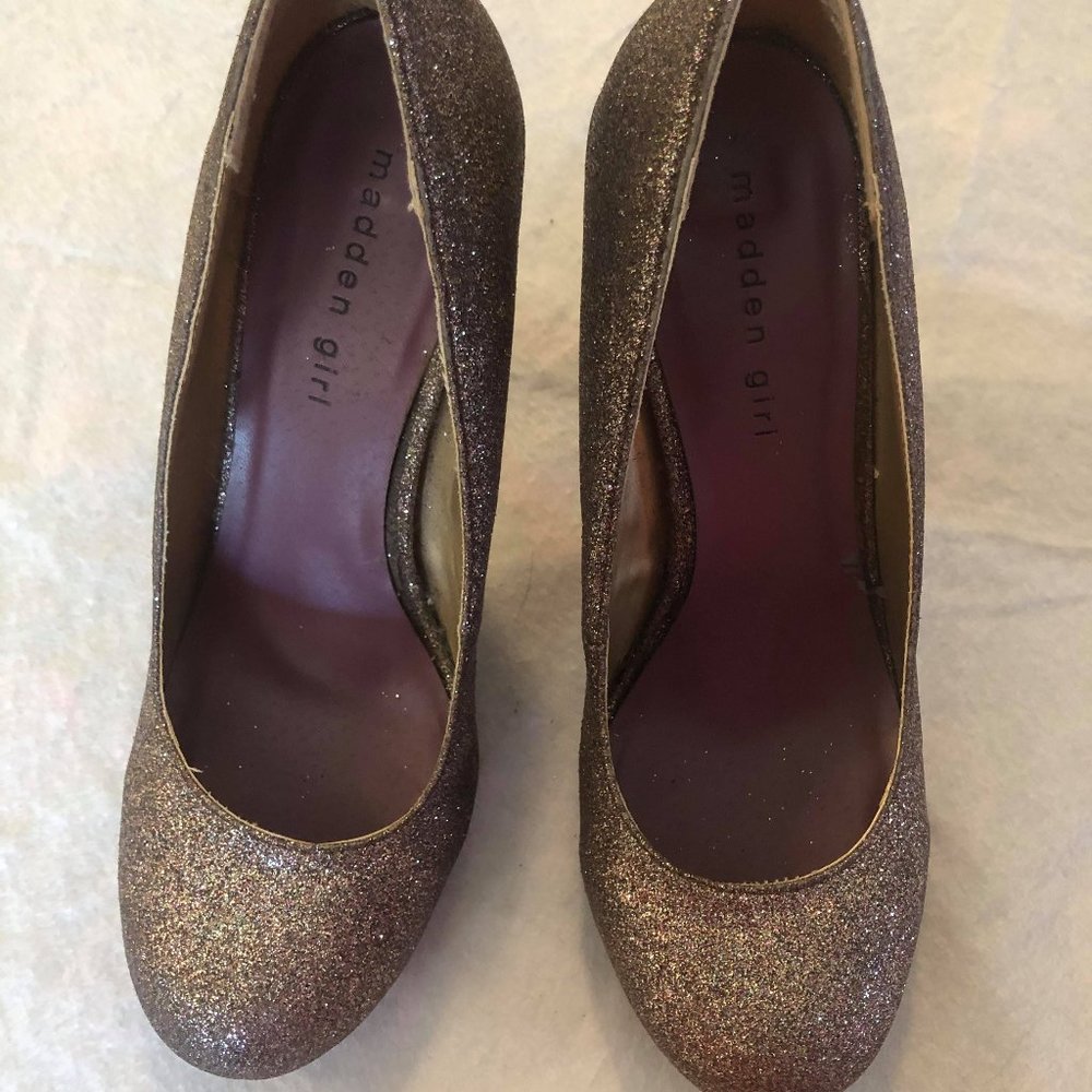 Madden Girl glitter pumps with matching belt